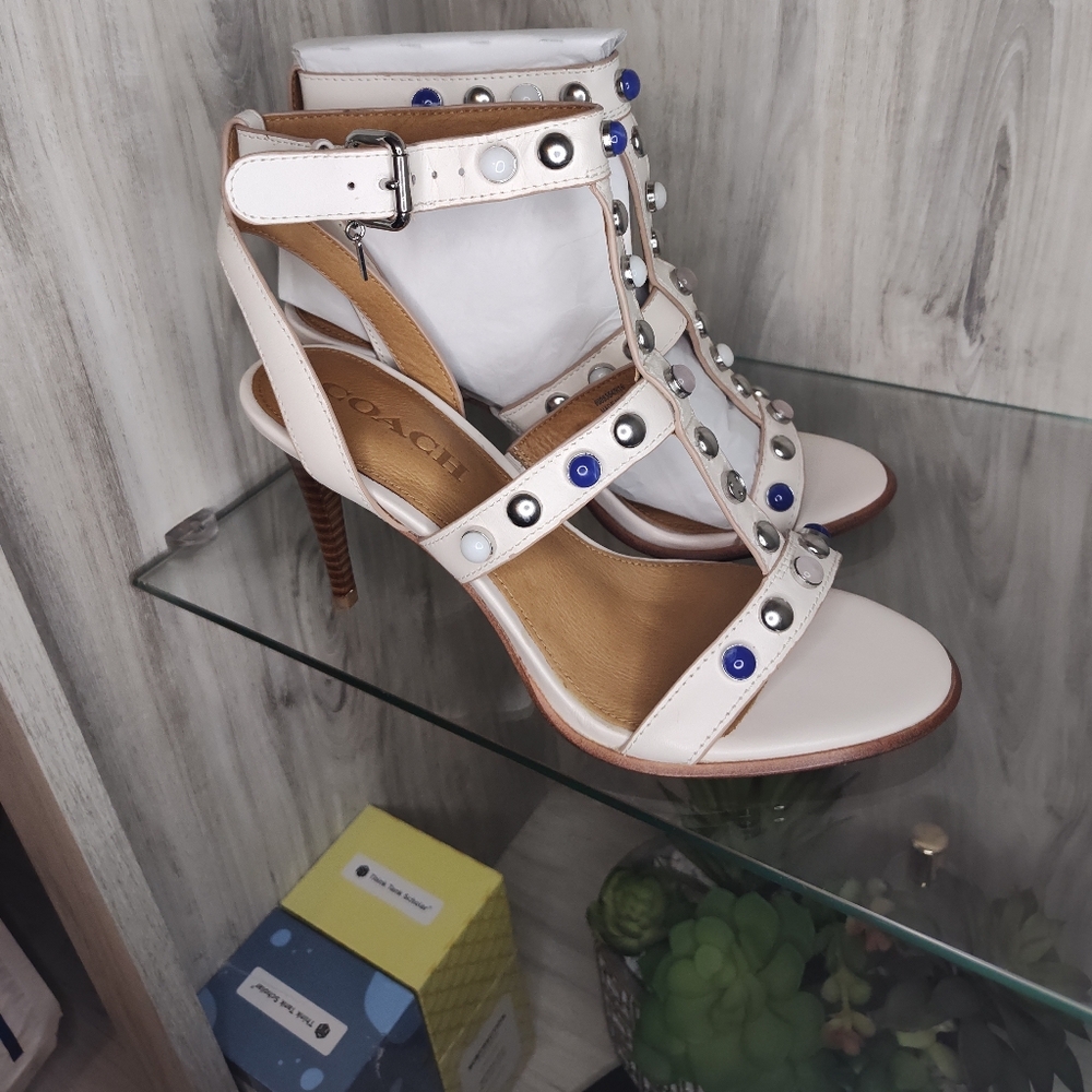 Coach Isabel Semi Matte Calf Strappy Sandal Chalk A01652 NIB 7M